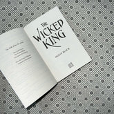 the wicked king the folk of the air series book 2 by holly black